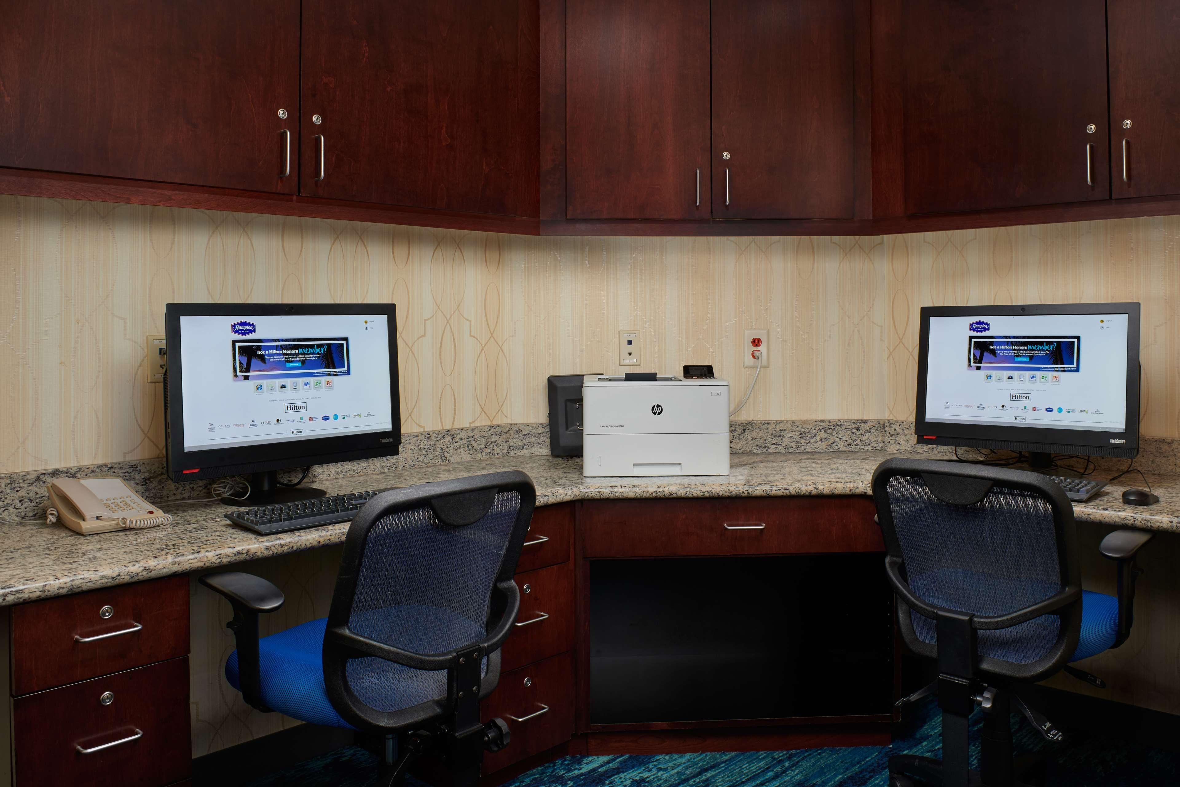 Hampton Inn & Suites Holly Springs Bagian luar foto