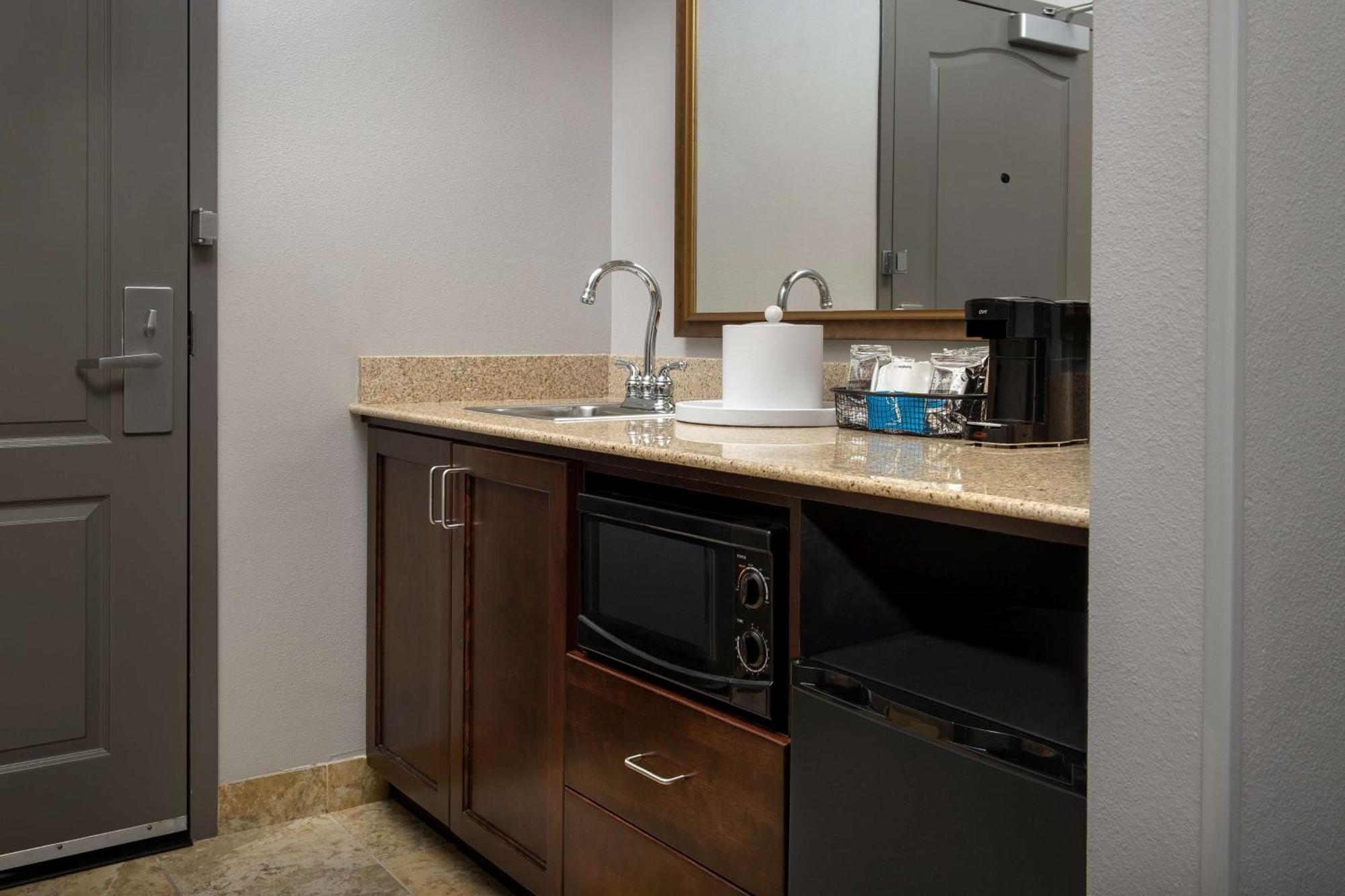 Hampton Inn & Suites Holly Springs Bagian luar foto