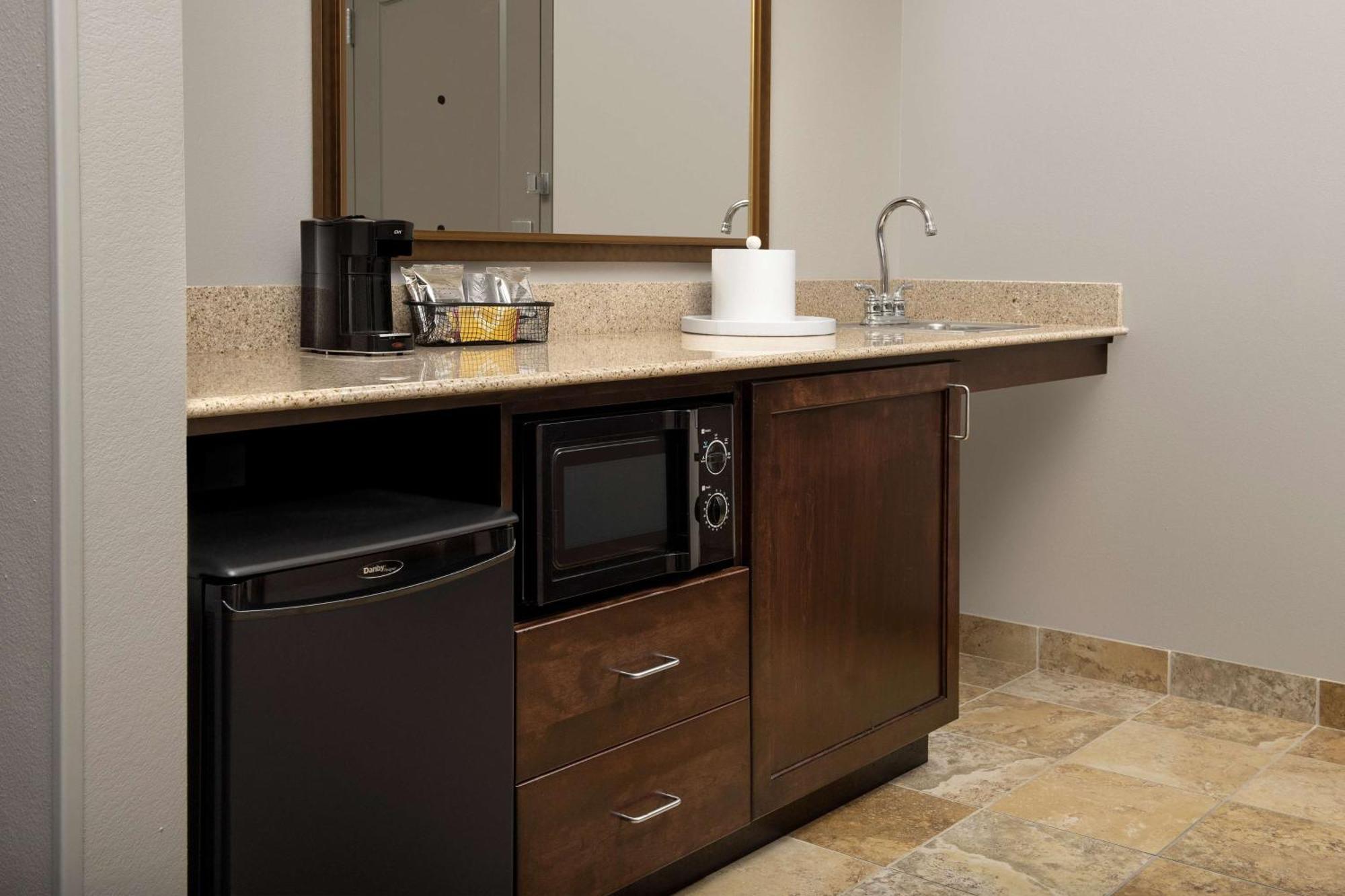 Hampton Inn & Suites Holly Springs Bagian luar foto