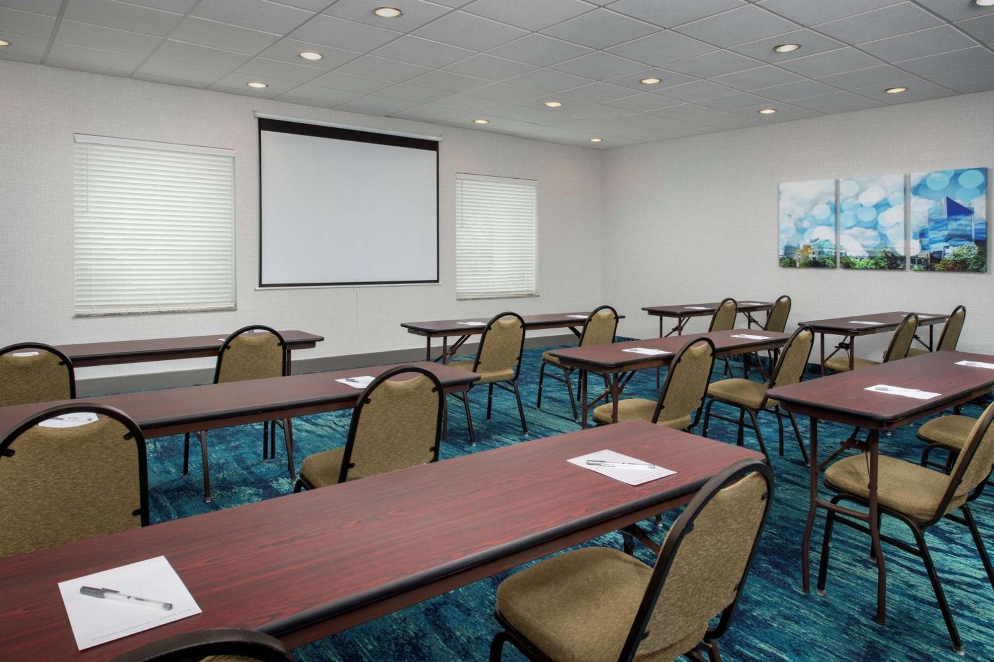 Hampton Inn & Suites Holly Springs Bagian luar foto