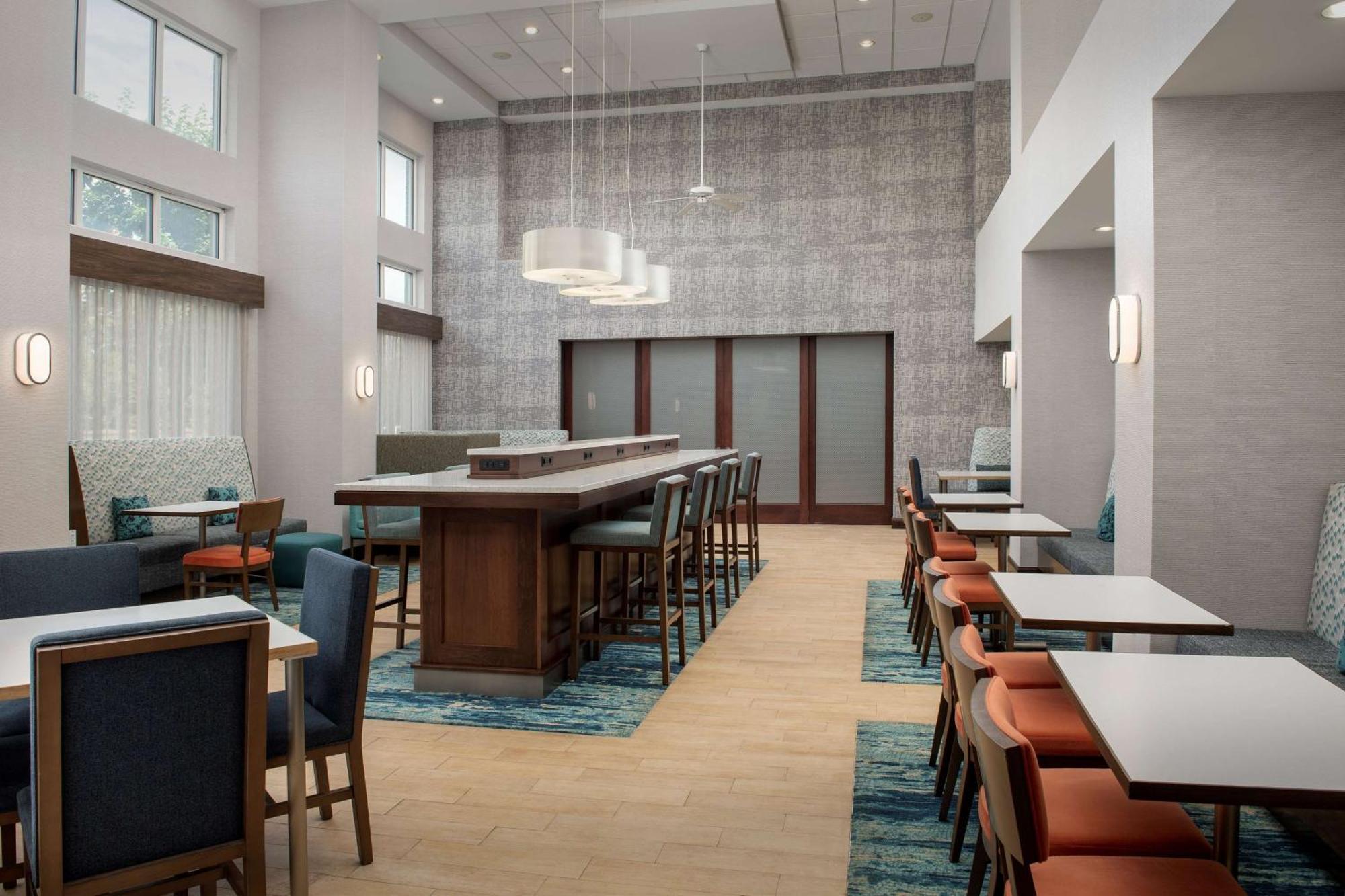 Hampton Inn & Suites Holly Springs Bagian luar foto